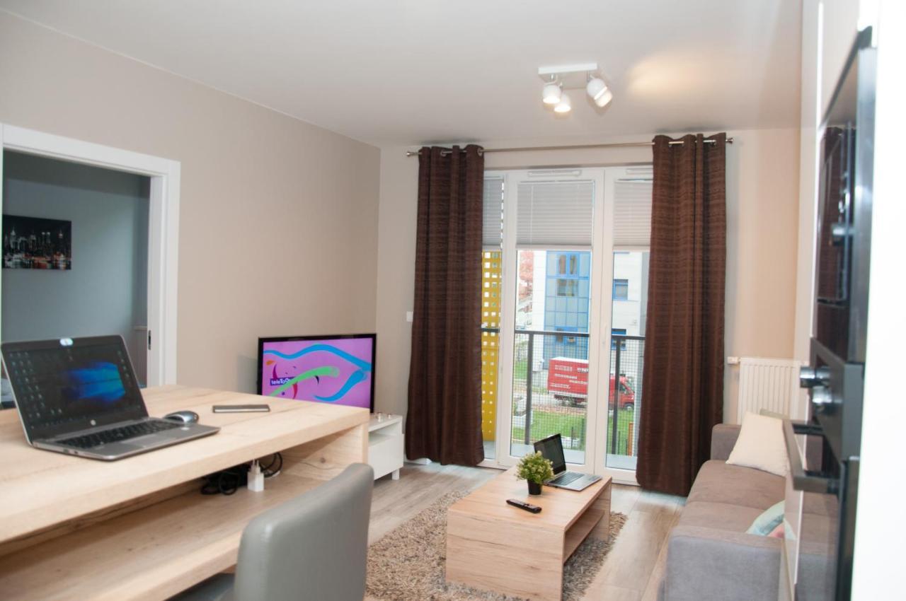 ורשה Apartament Cybernetyki Mokotow מראה חיצוני תמונה
